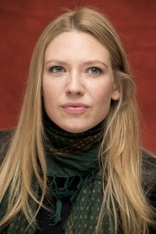 Photo of Anna Torv