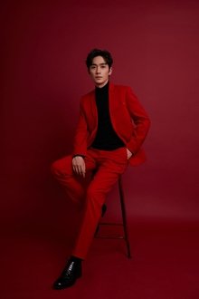 Photo of Zhu Yilong