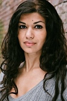 Photo of Leena Manro