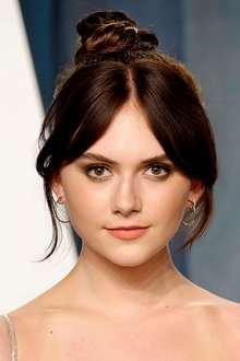 Photo of Emilia Jones