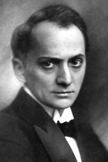 Photo of Theodor Loos