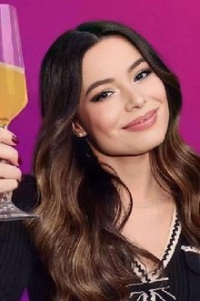 Photo of Miranda Cosgrove