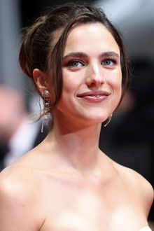 Photo of Margaret Qualley