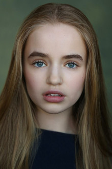 Photo of Nell Fisher