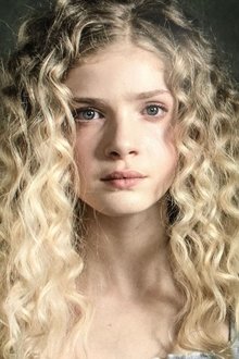 Photo of Elena Kampouris