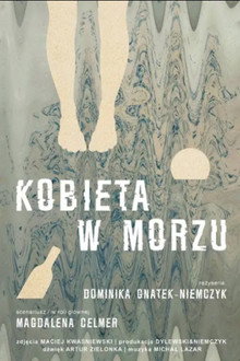 Kobieta w morzu