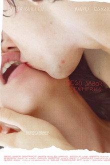 Beso sabor dentífrico