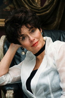 Kathleen Barr