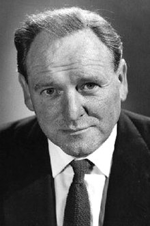 Photo of Bernard Lee