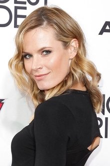 Photo of Lauren Shaw