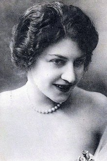 Photo of Yvonne de Bray