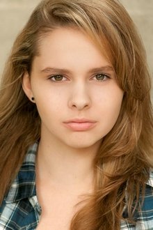 Photo of Chloe Roe