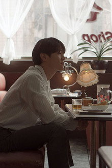 이름 없는 다방에서