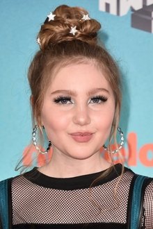 Photo of Ella Anderson