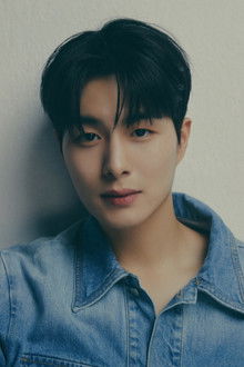 Photo of Jung Gun-joo