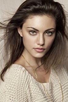 Photo of Phoebe Tonkin