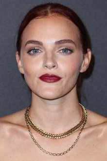 Photo of Madeline Brewer