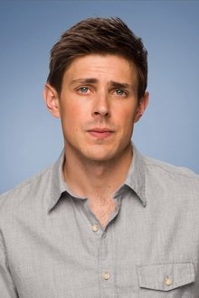 Photo of Chris Lowell