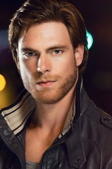 Photo of Max Aria