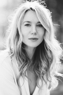 Photo of Kristen Hager