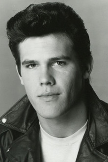 Photo of Josh Brolin