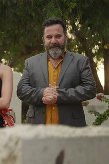 המוסד מת מצחוק