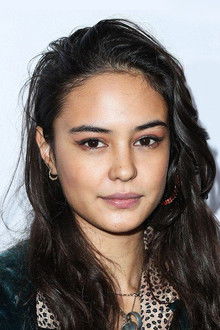Photo of Courtney Eaton