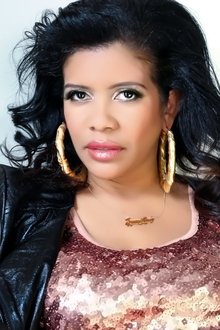 Photo of Jenny L. Saldaña