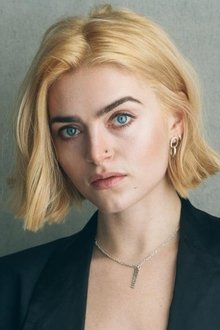 Photo of Tara Lee