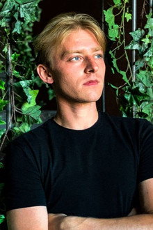 Károlyi Krisztián