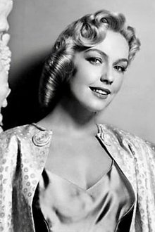 Photo of Leigh Snowden