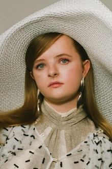 Photo of Milly Shapiro