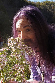 Queer Gardening