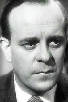 Photo of Lloyd Lamble