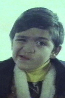 Biri Beni Gözlüyor