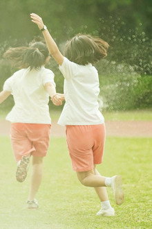 雨水直接打進眼睛