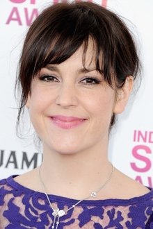 Photo of Melanie Lynskey