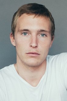 Photo of Sean Keenan