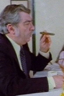 El-fascista,-doña-Pura-y-el-follón-de-la-escultura