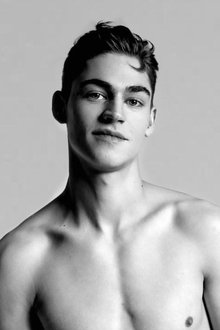 Photo of Hero Fiennes Tiffin