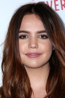 Photo of Bailee Madison