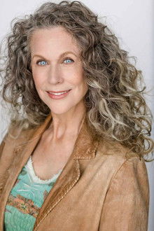 Photo of Shelly Gibson
