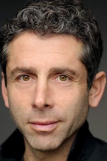 Photo of Elliot Levey