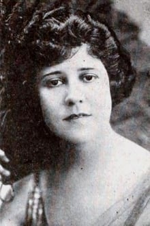 Photo of Leah Baird