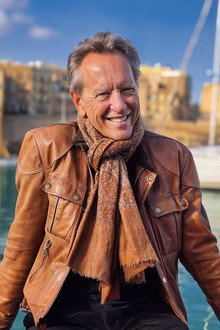 Richard E. Grant's Very Modern Odyssey