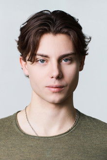 Photo of Carson MacCormac