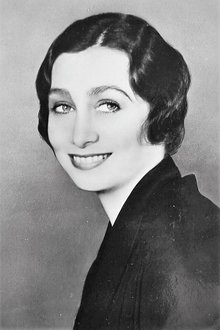 Photo of Aline MacMahon