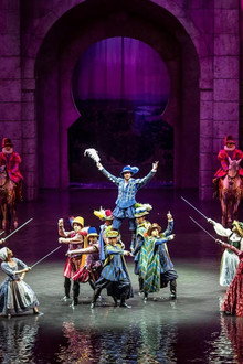 Puy du Fou : le génie des spectacles révélé