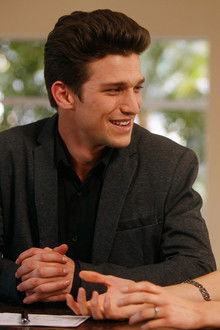 The Secret Life of the American Teenager season 5 episode 1