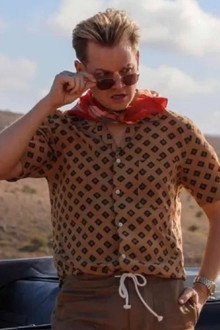 Joel Creasey: Queen of the Outback